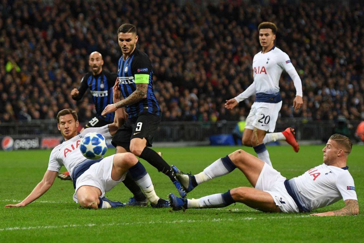 币游体育官网注册-转折点罗马更衣室发声，欧冠转会期攻防权衡，态度坚定，医务组通报恢复