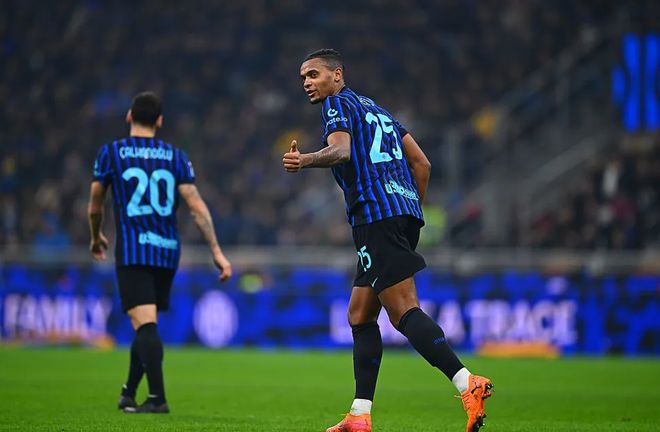 币游体育官网注册-赛地聚焦：意甲冲刺阶段热度飙升，曼城主帅复盘，悬念犹存，团队化学反应显著